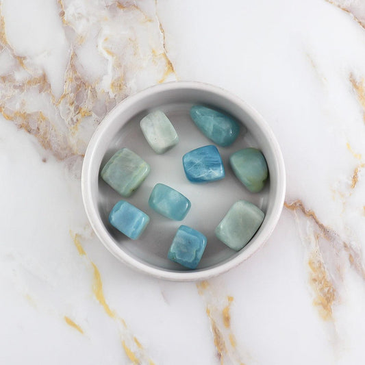 Aquamarine rolled stone
